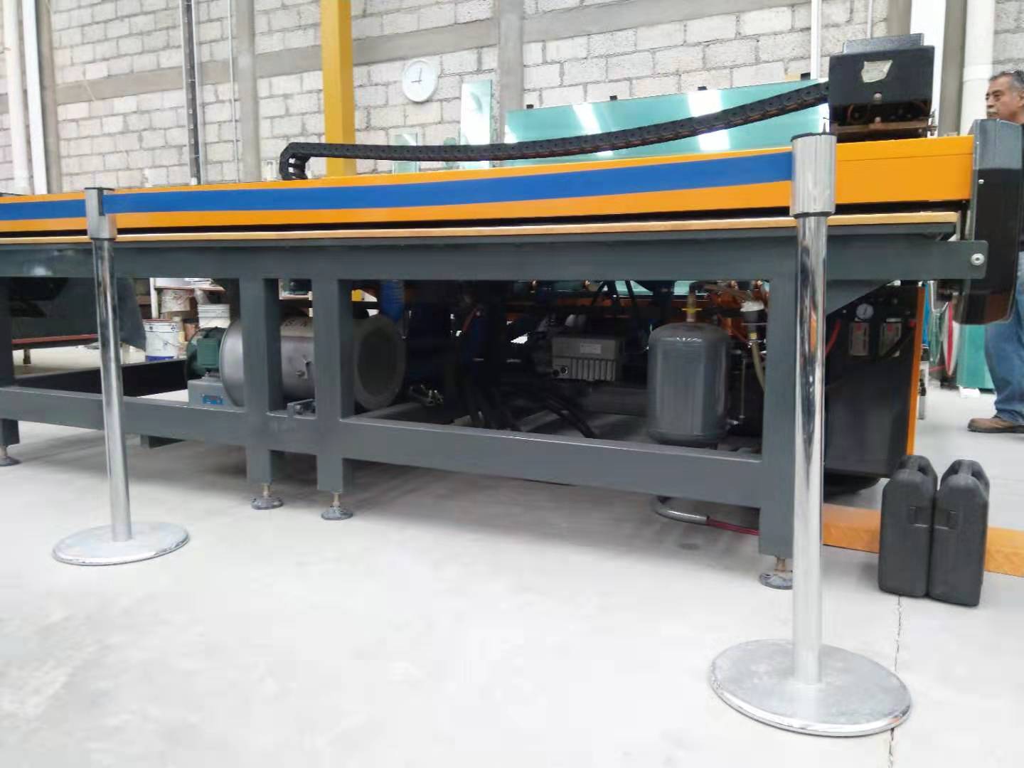 Glass cutting table customer case 2019- Mexico